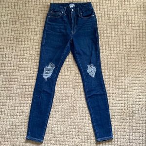 Good American Always Fits Skinny Jeans